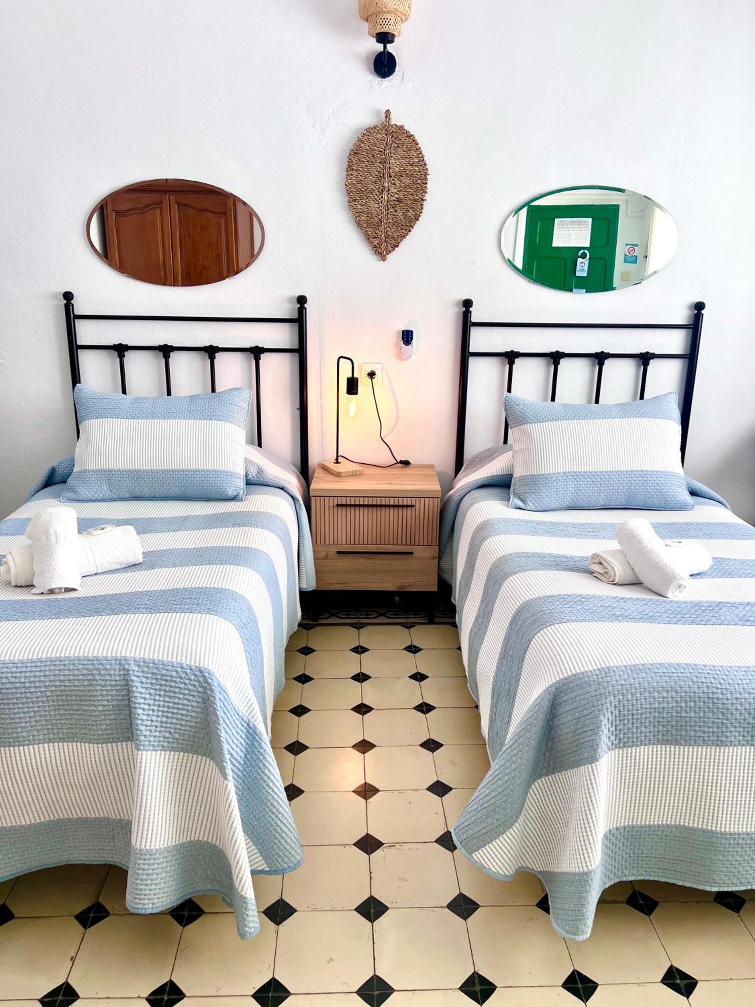 Hostal El Faro Chipiona Eksteriør bilde